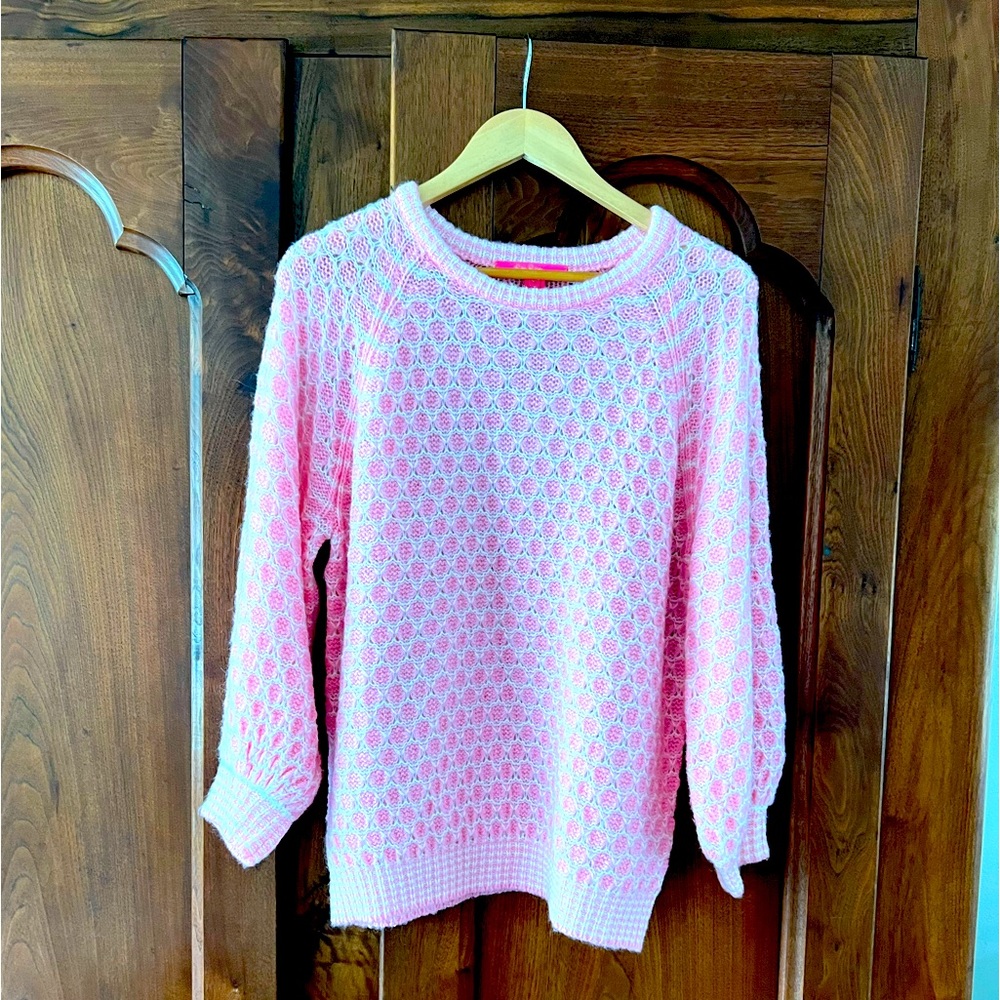 Pink and white Lilly Pulitzer Sweater 🎀🤍